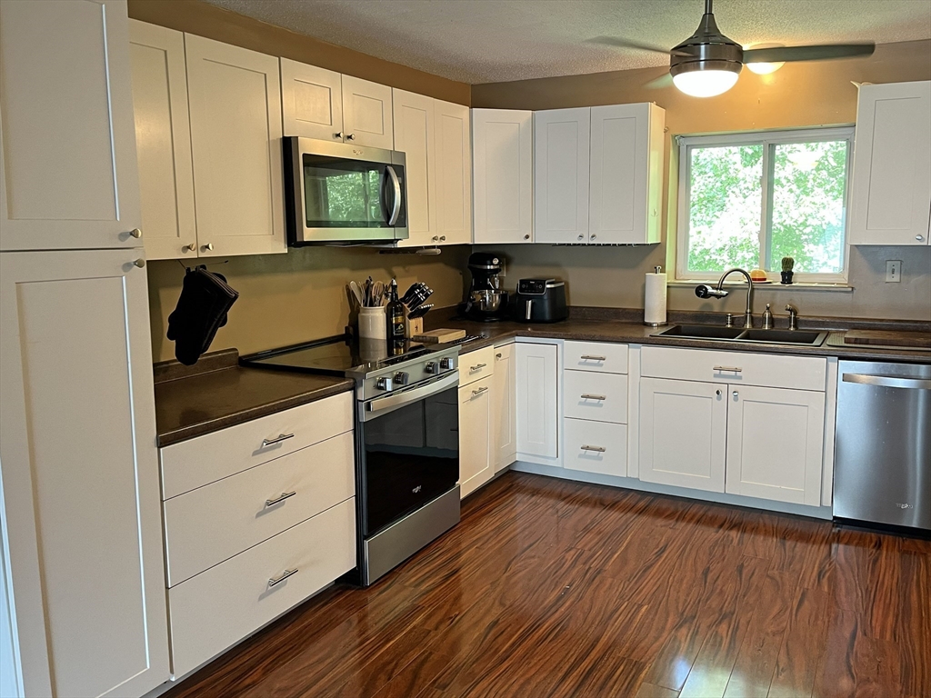 5455 N Main St # 17e Property Photo 5