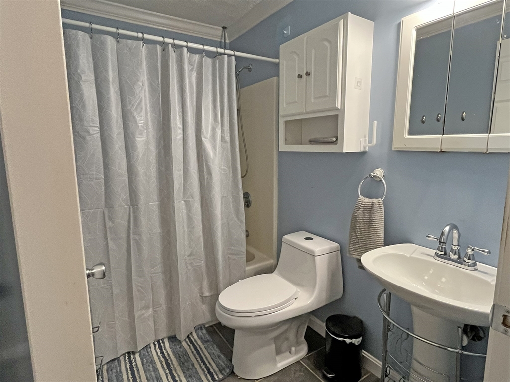 5455 N Main St # 17e Property Photo 7