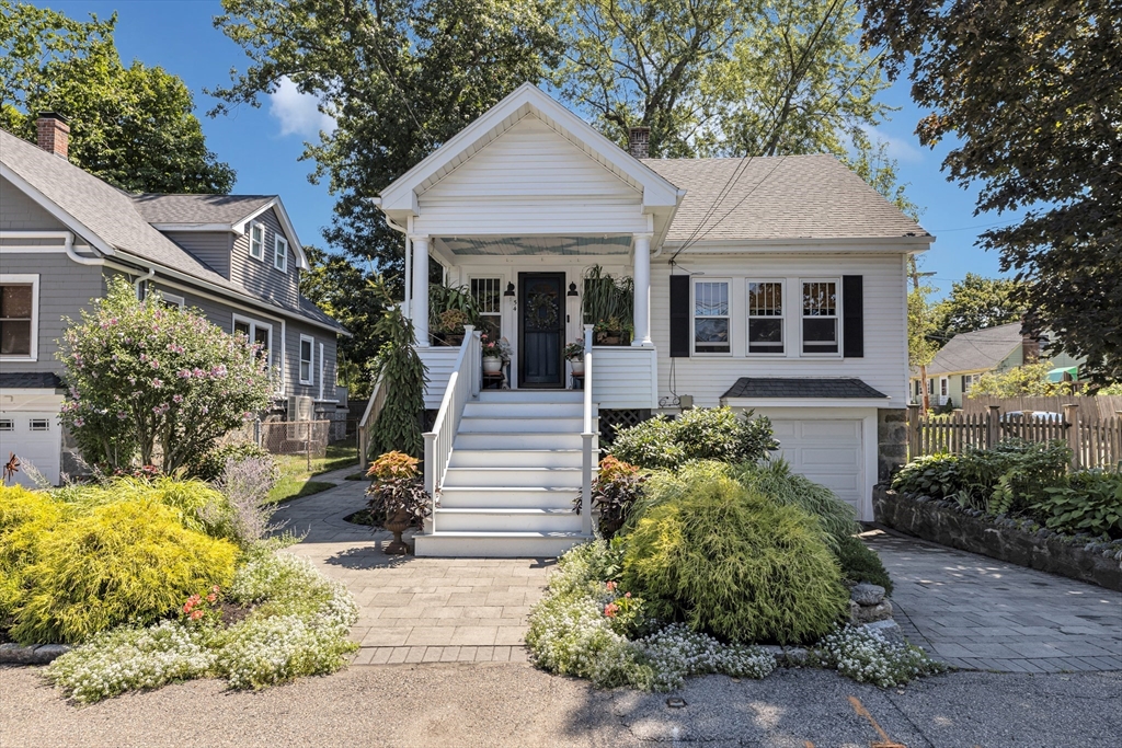 54 Summit St