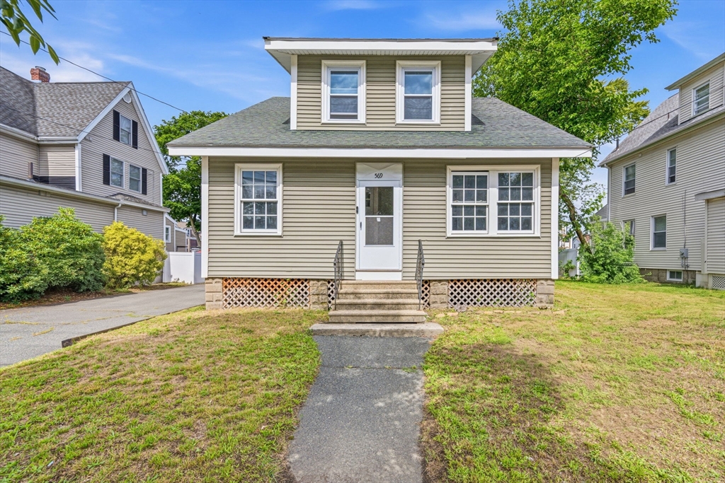 569 Lincoln Ave