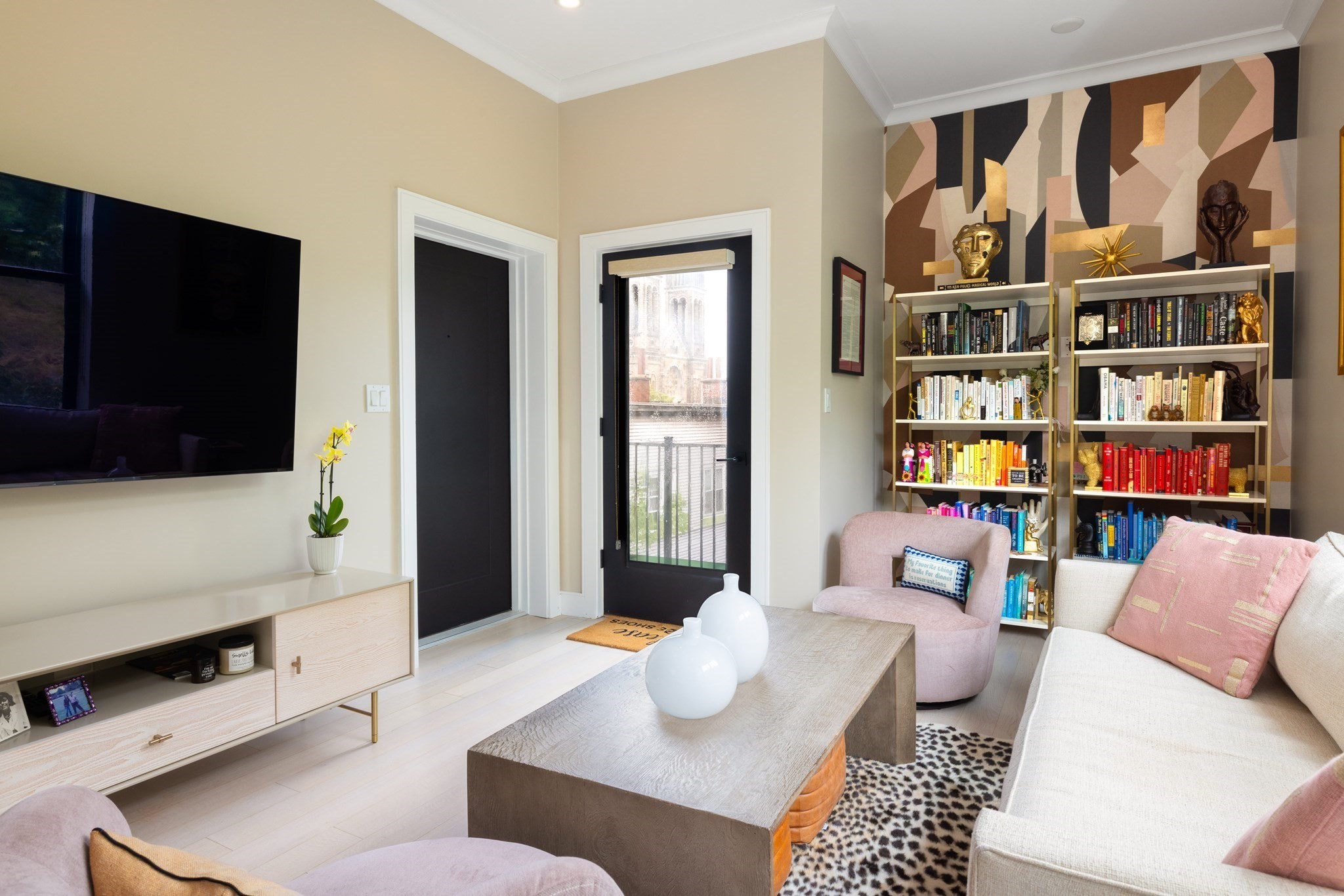 3 S Whitney Street # 7 Property Photo 3