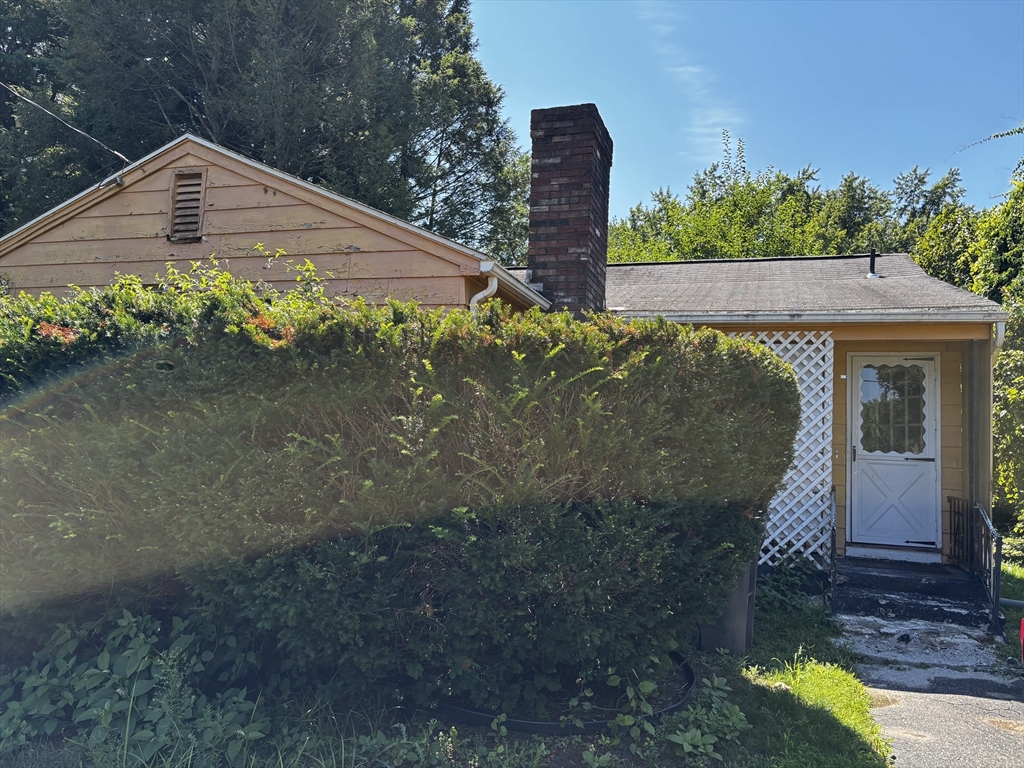 48 Beckwith Ave Property Photo 1
