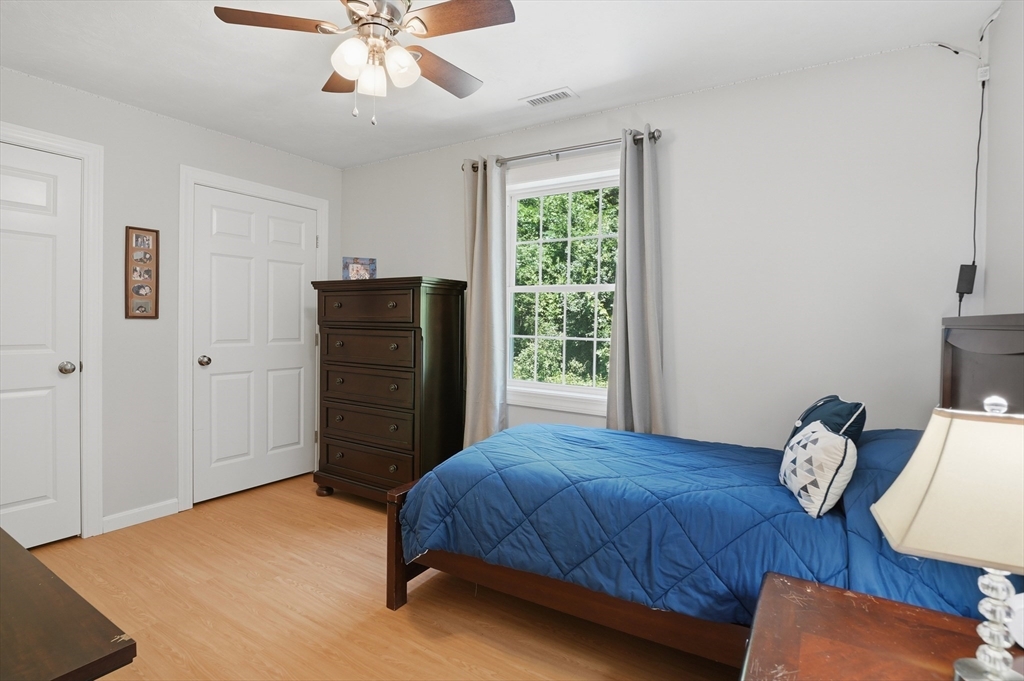 176 Southold Road Property Photo 18