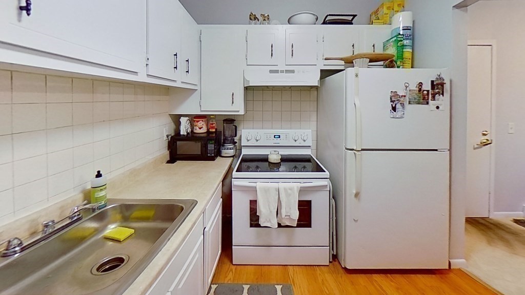 9 Weld St # 38 Property Photo 5
