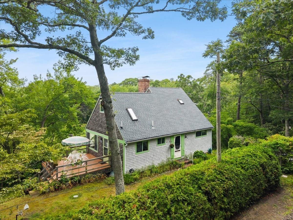 7 Cranberry Road Property Photo 1