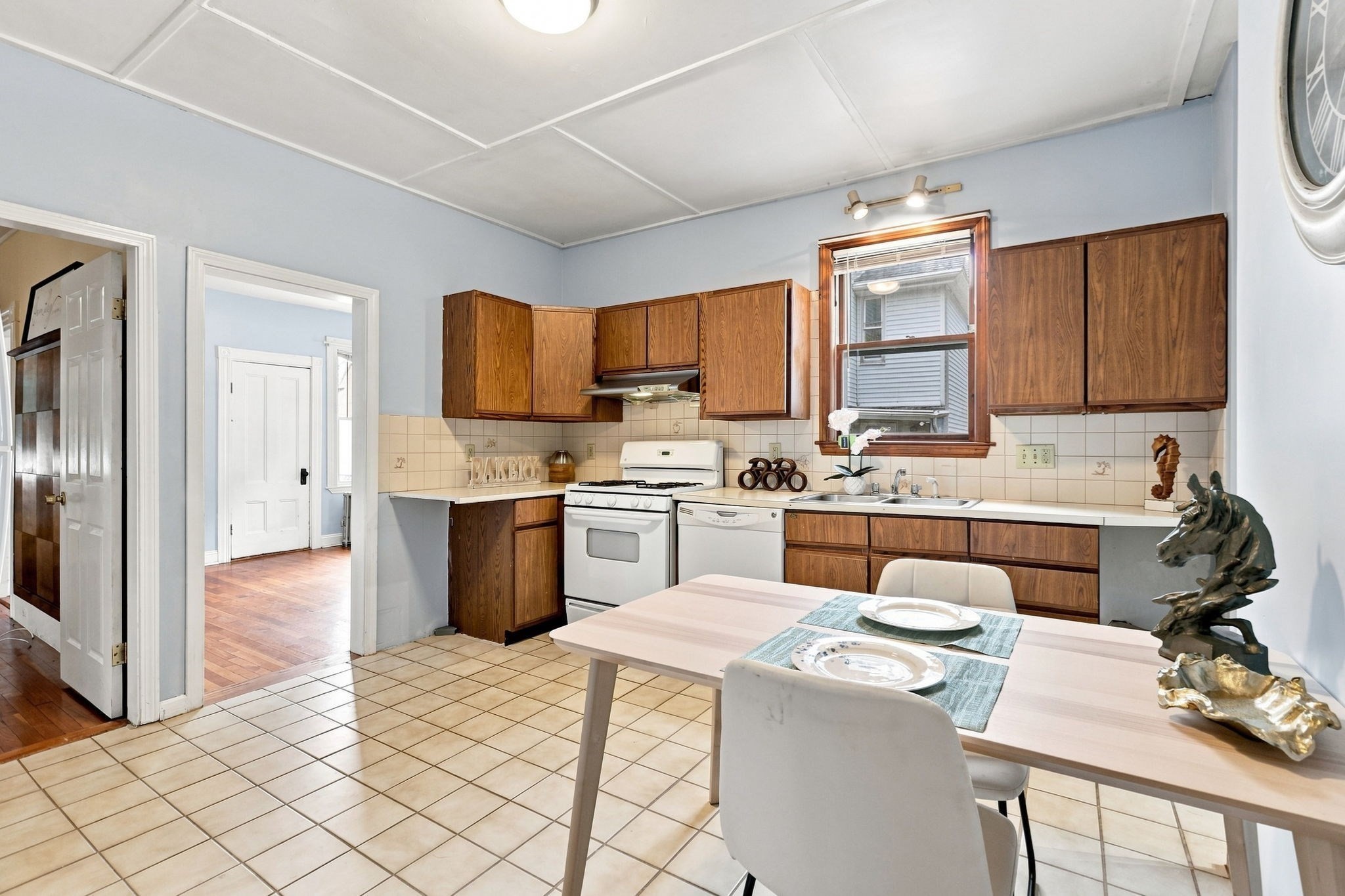 13 Welsh St Property Photo 16