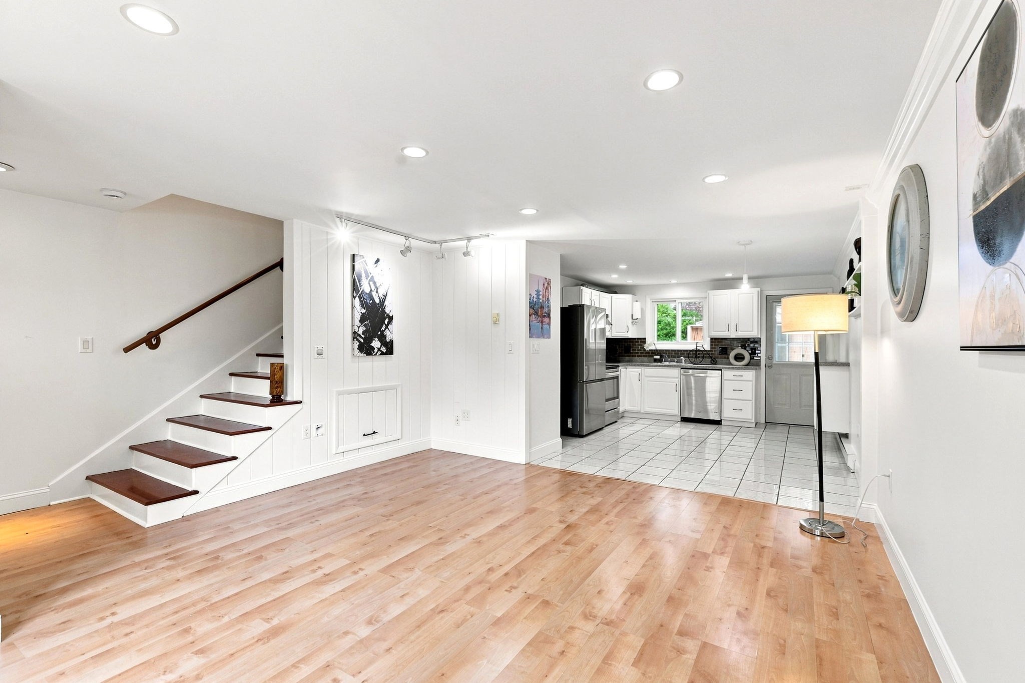 10 Freeman St # 2 Property Photo 8