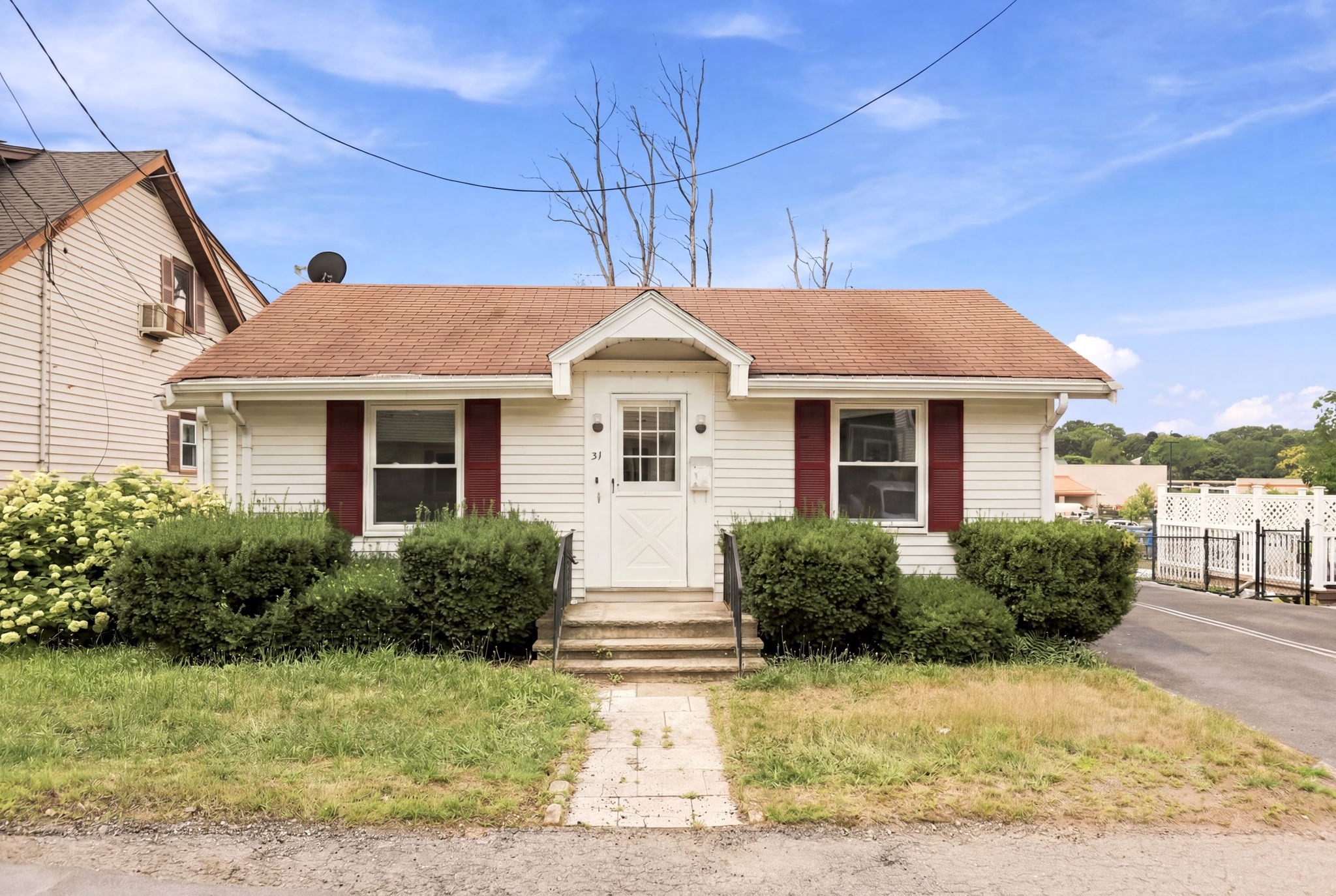 31 Perkins St Property Photo 1