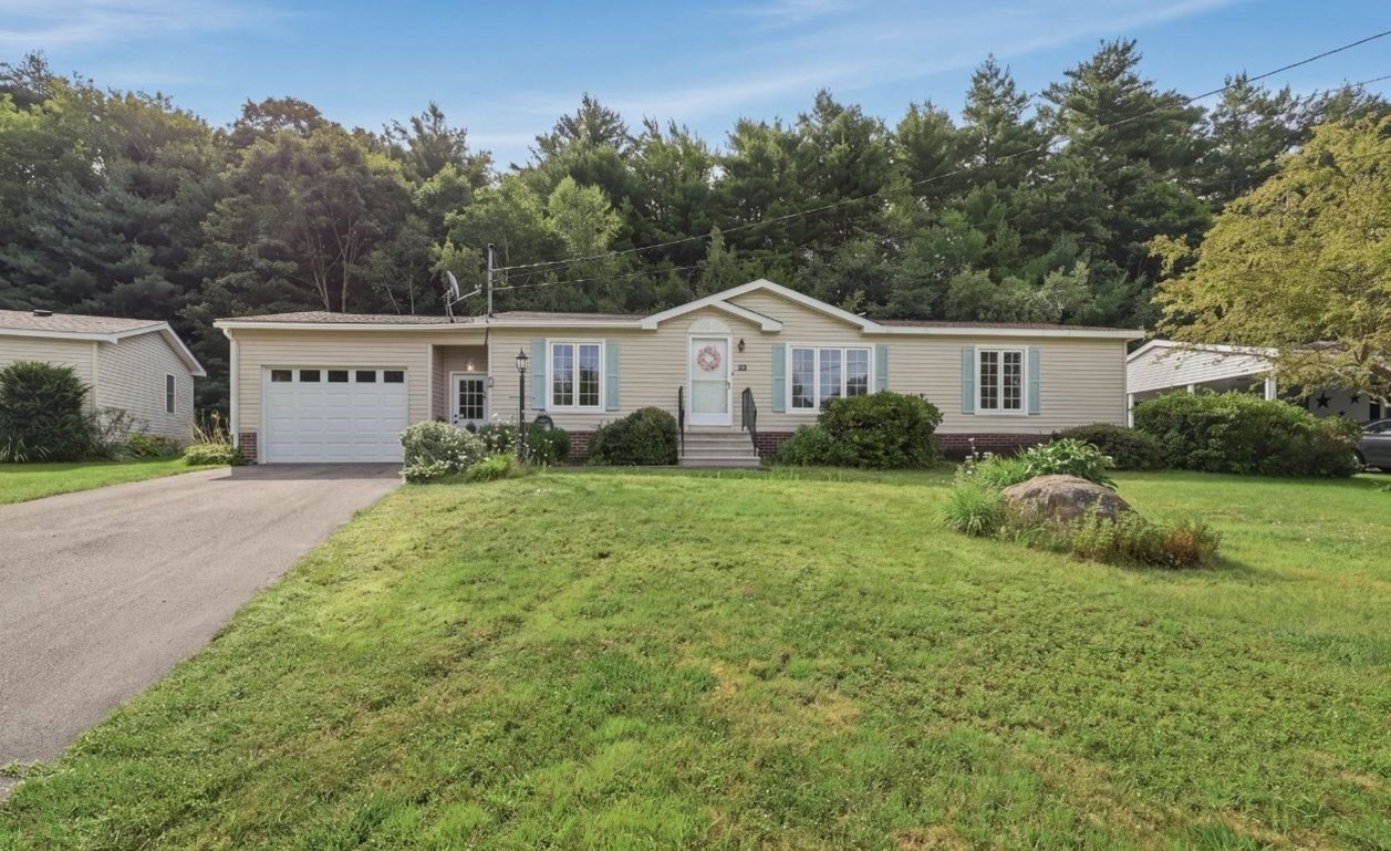 33 Bayberry Drive Property Photo 1