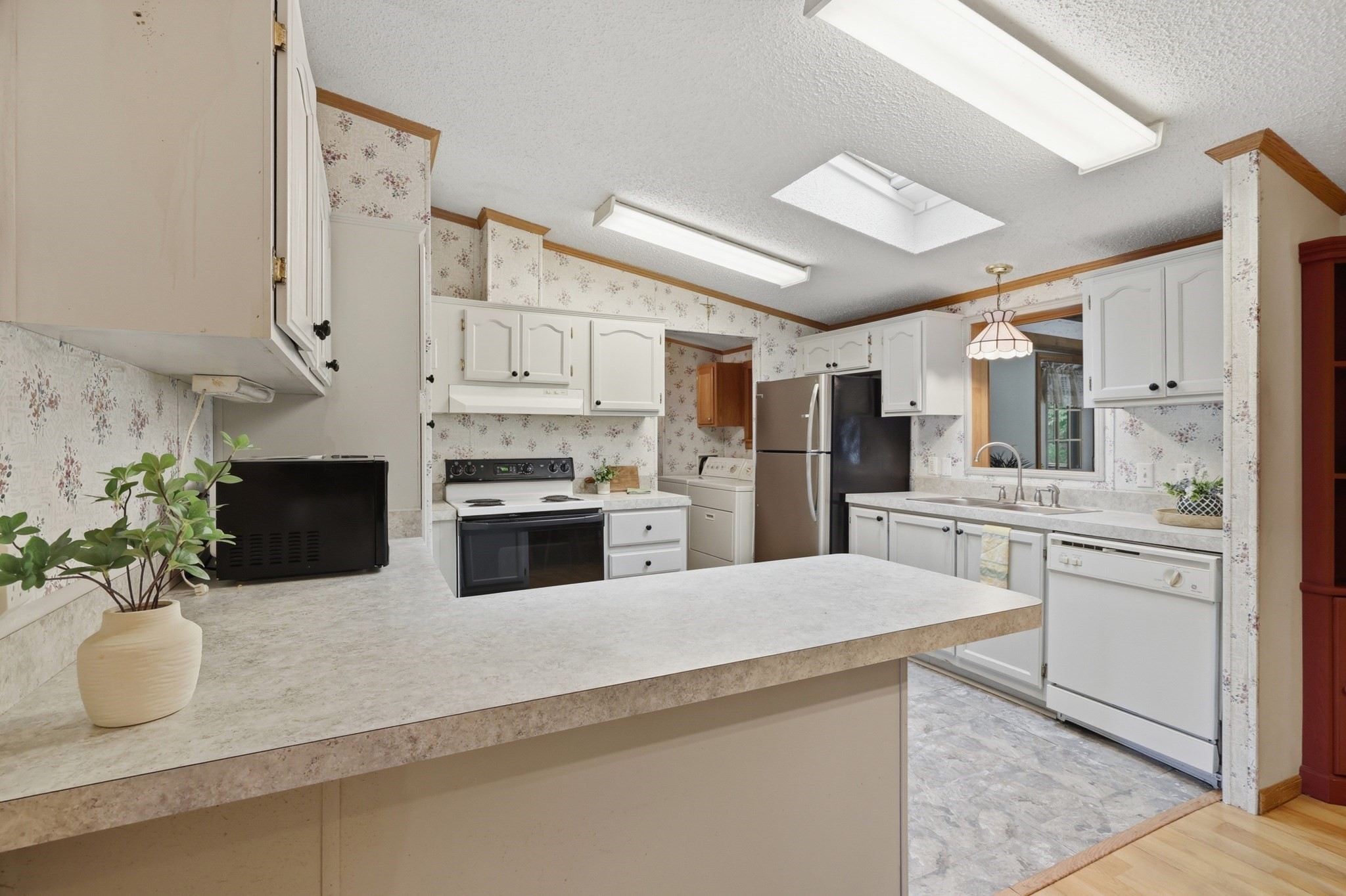 33 Bayberry Drive Property Photo 6