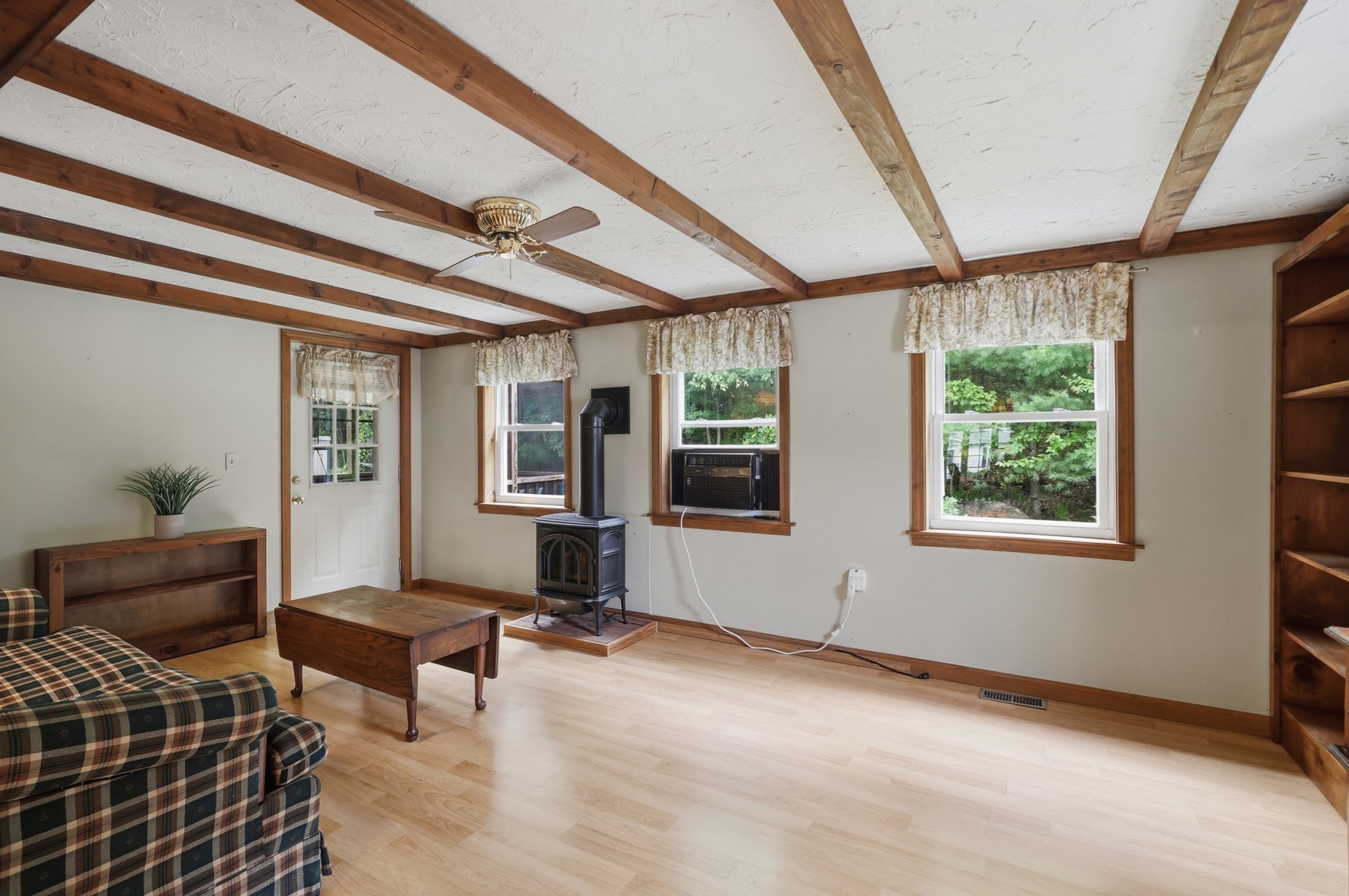 33 Bayberry Drive Property Photo 12