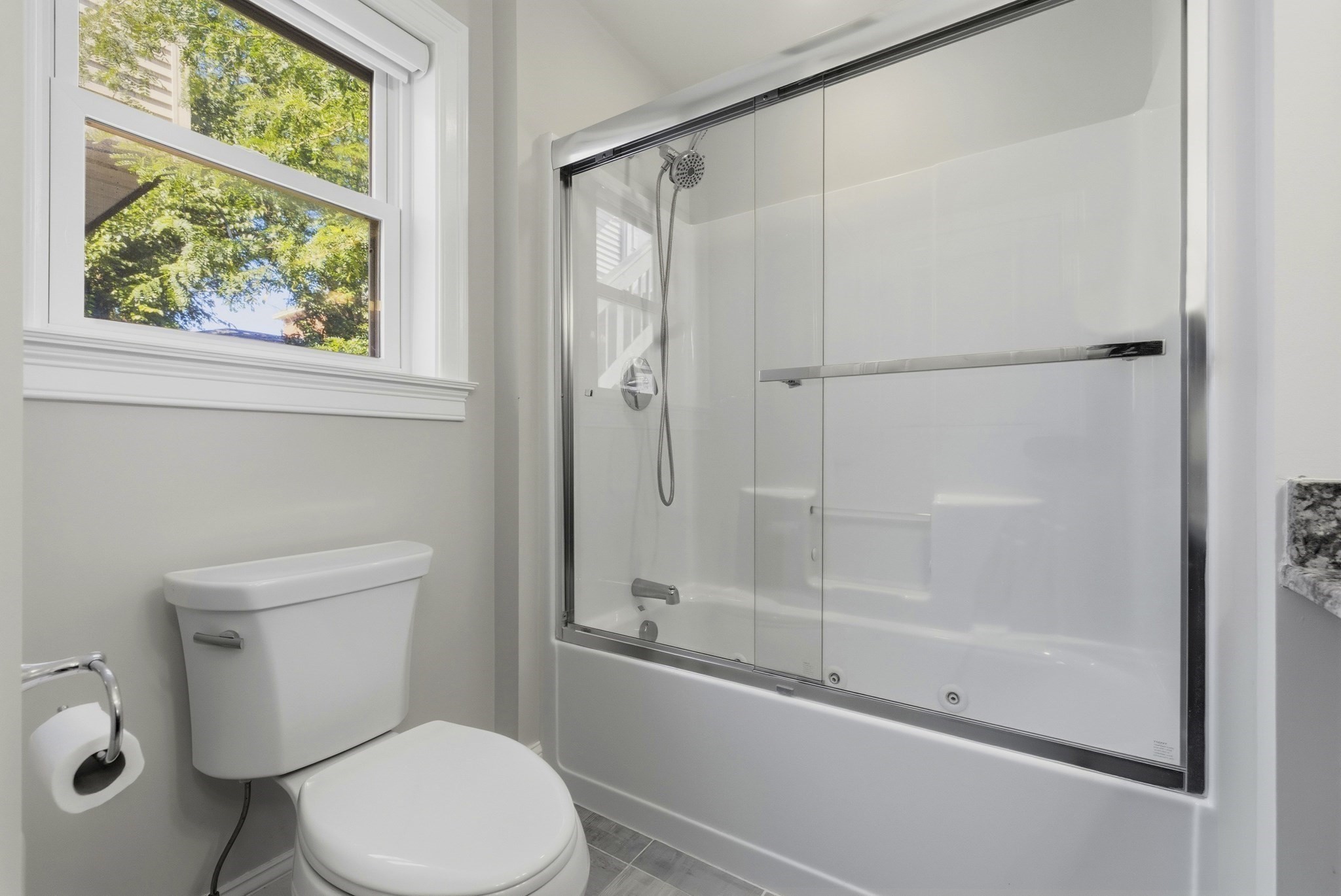 375 Border Street # 375 Property Photo 25