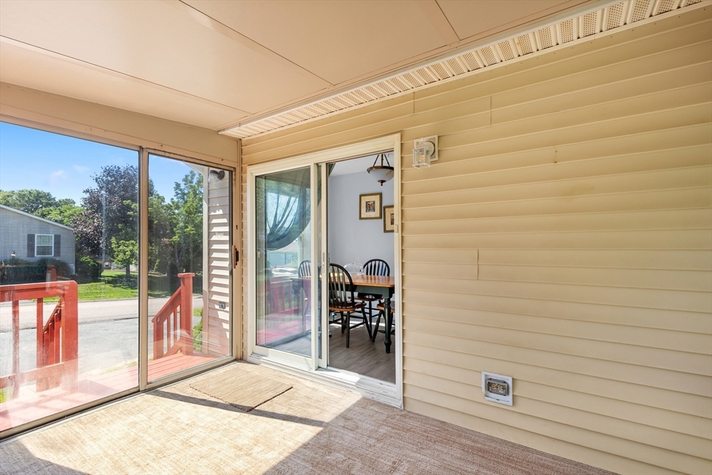 6 Headlands Dr Property Photo 6