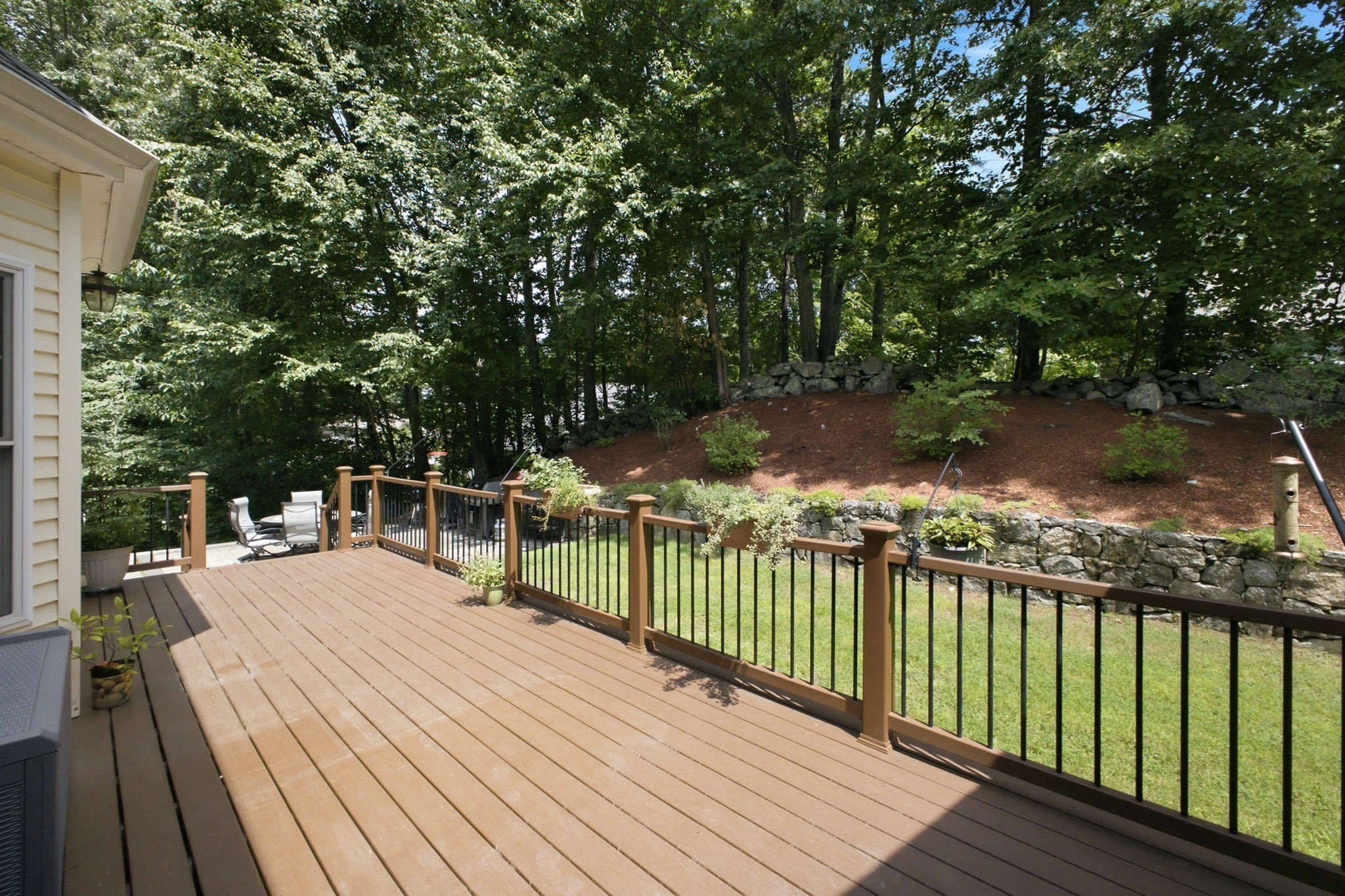 8 Karen Ln Property Photo 37