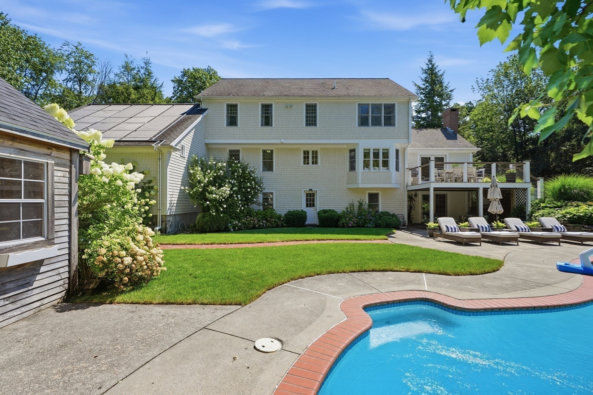 228 River St Property Photo 40