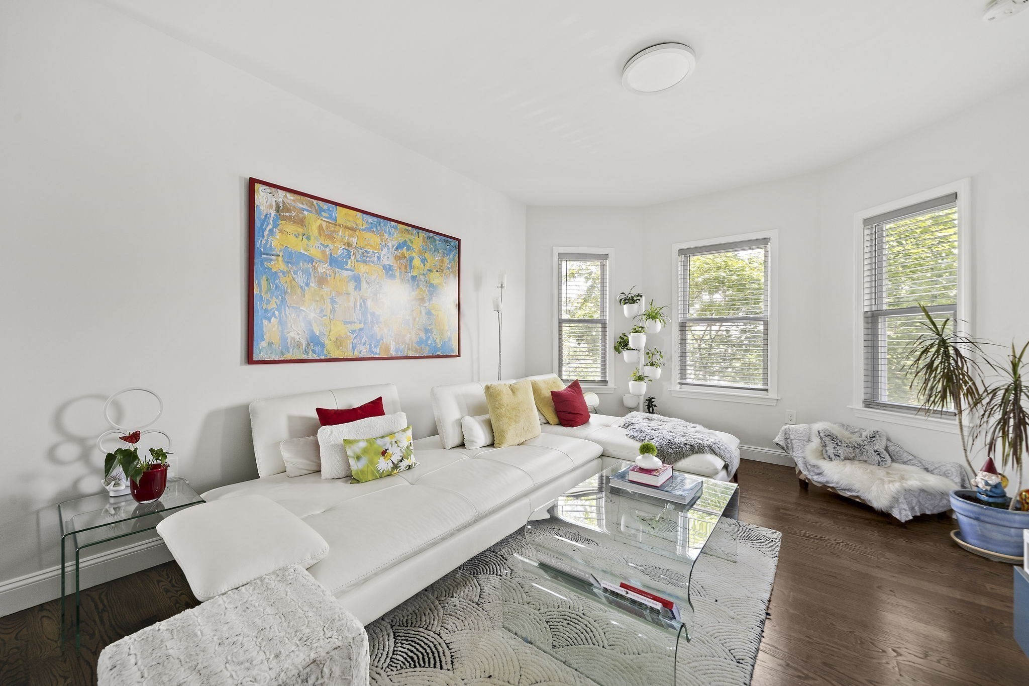 27 Whitten St # 2 Property Photo 1