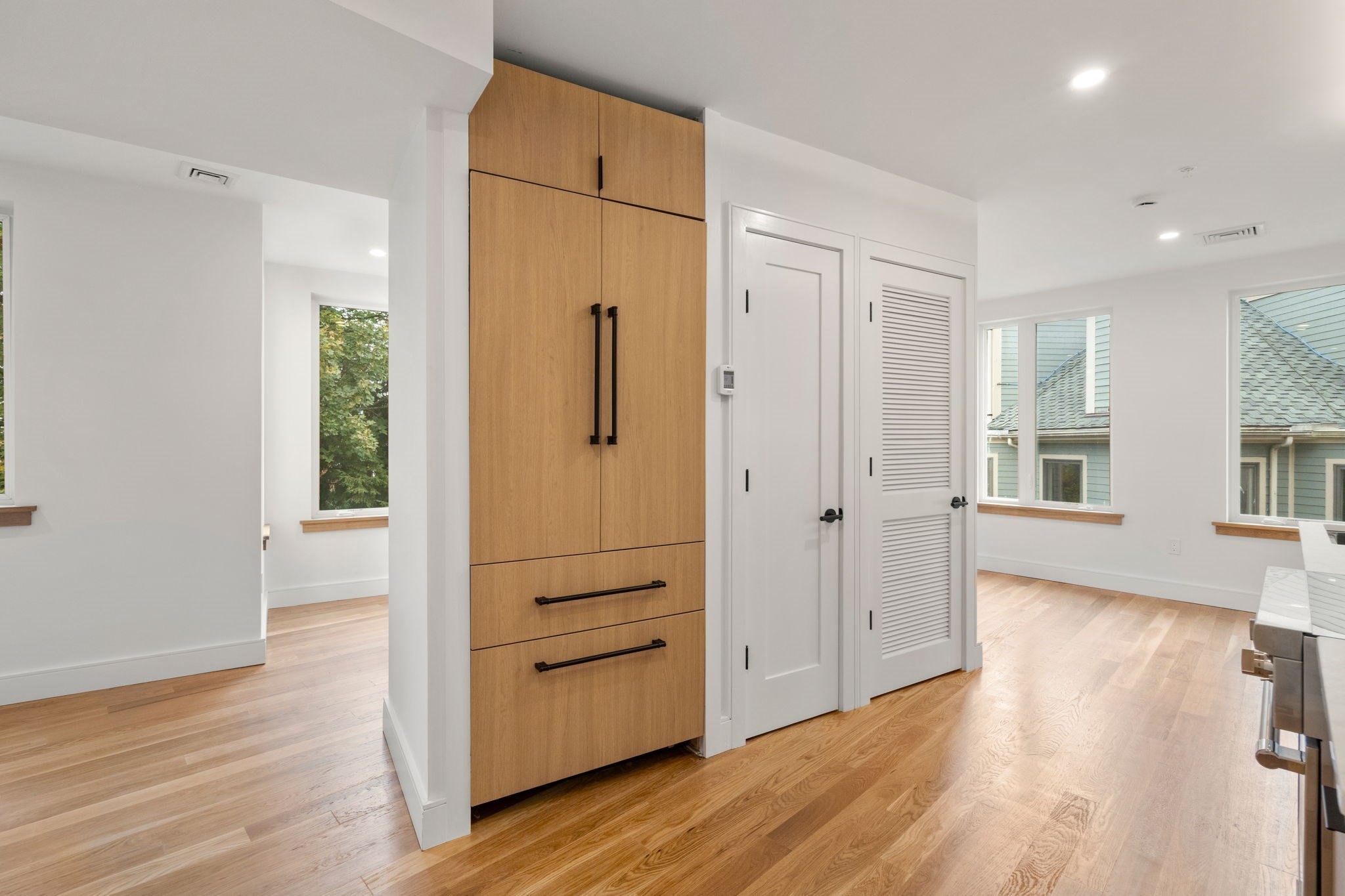 58 Kent # U304 Property Photo 4