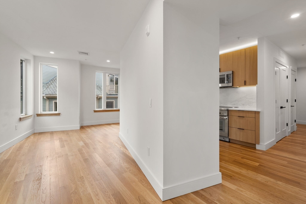 58 Kent # U304 Property Photo 11
