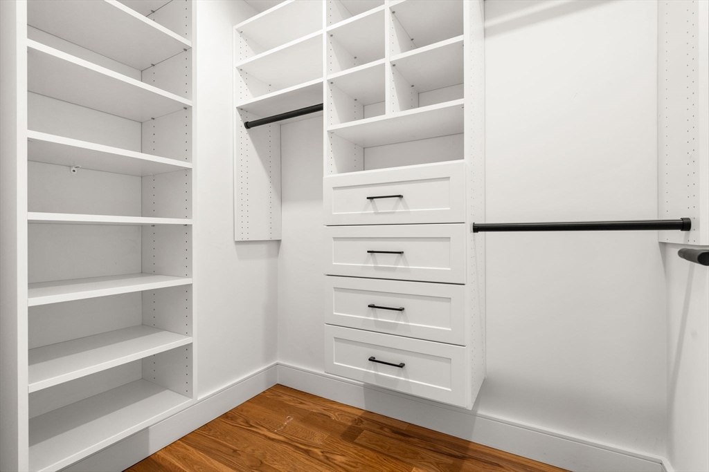58 Kent # U304 Property Photo 13