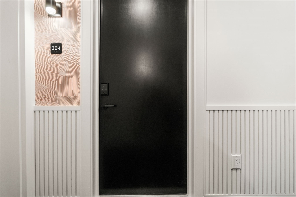 58 Kent # U304 Property Photo 20