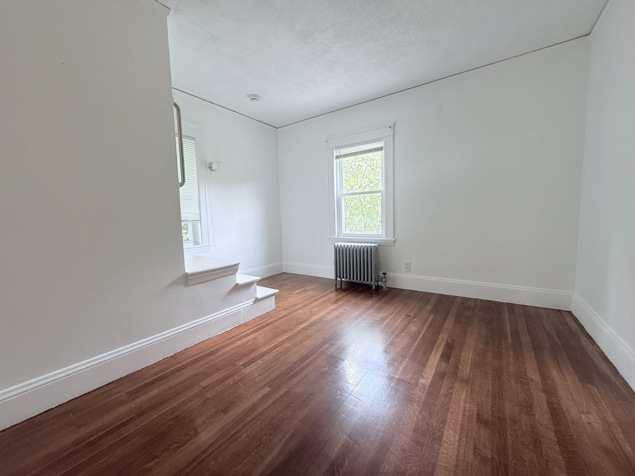 1639 Washington St Property Photo 10