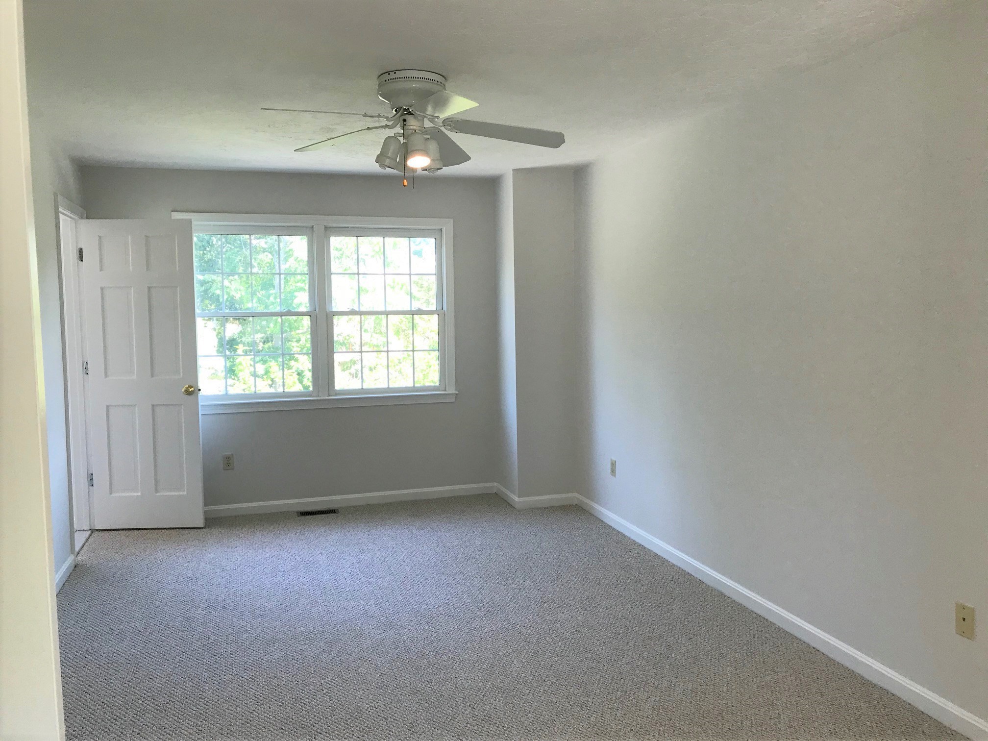 18 Westwood Street # 18 Property Photo 11