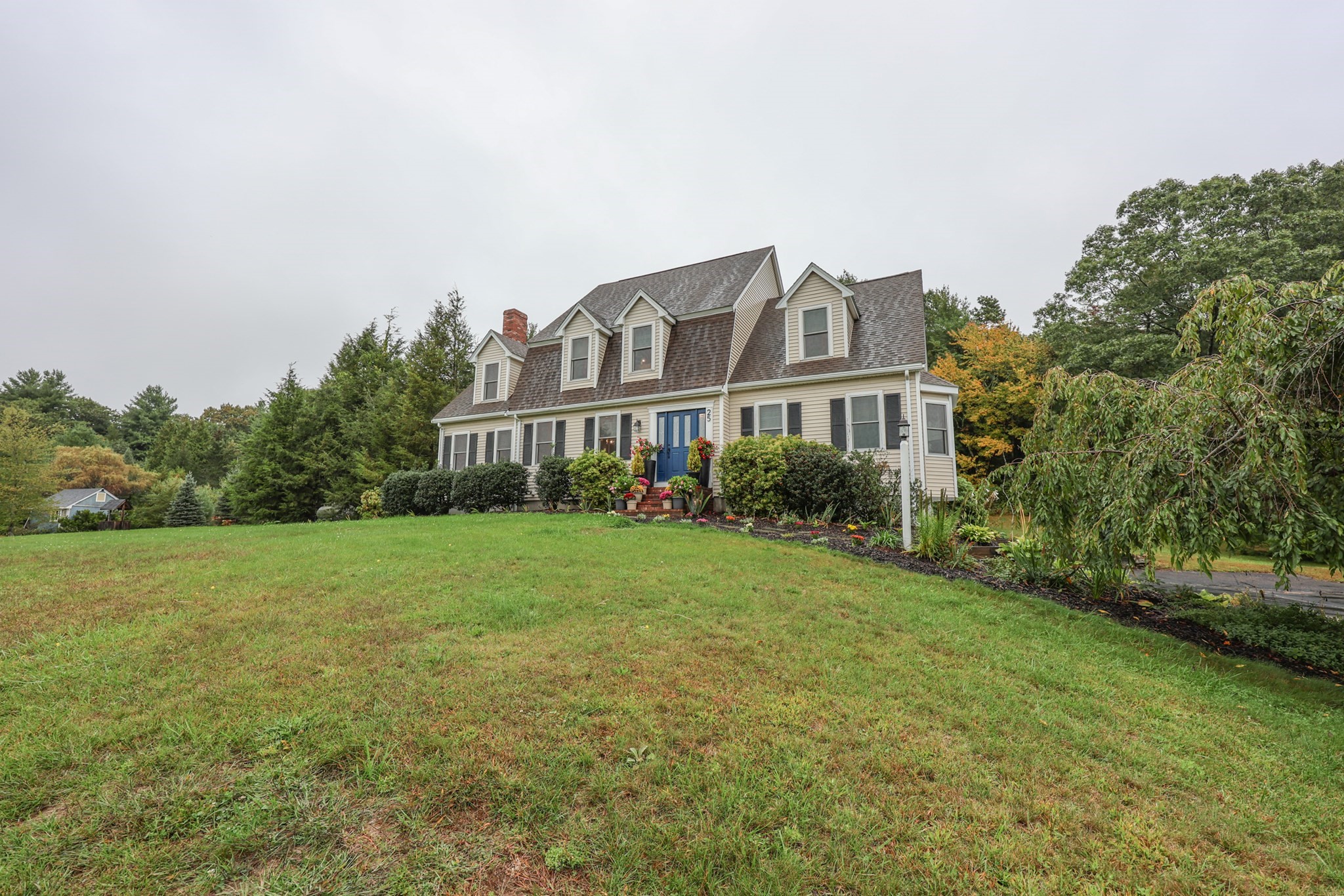 25 Autumn Rd Property Photo 1