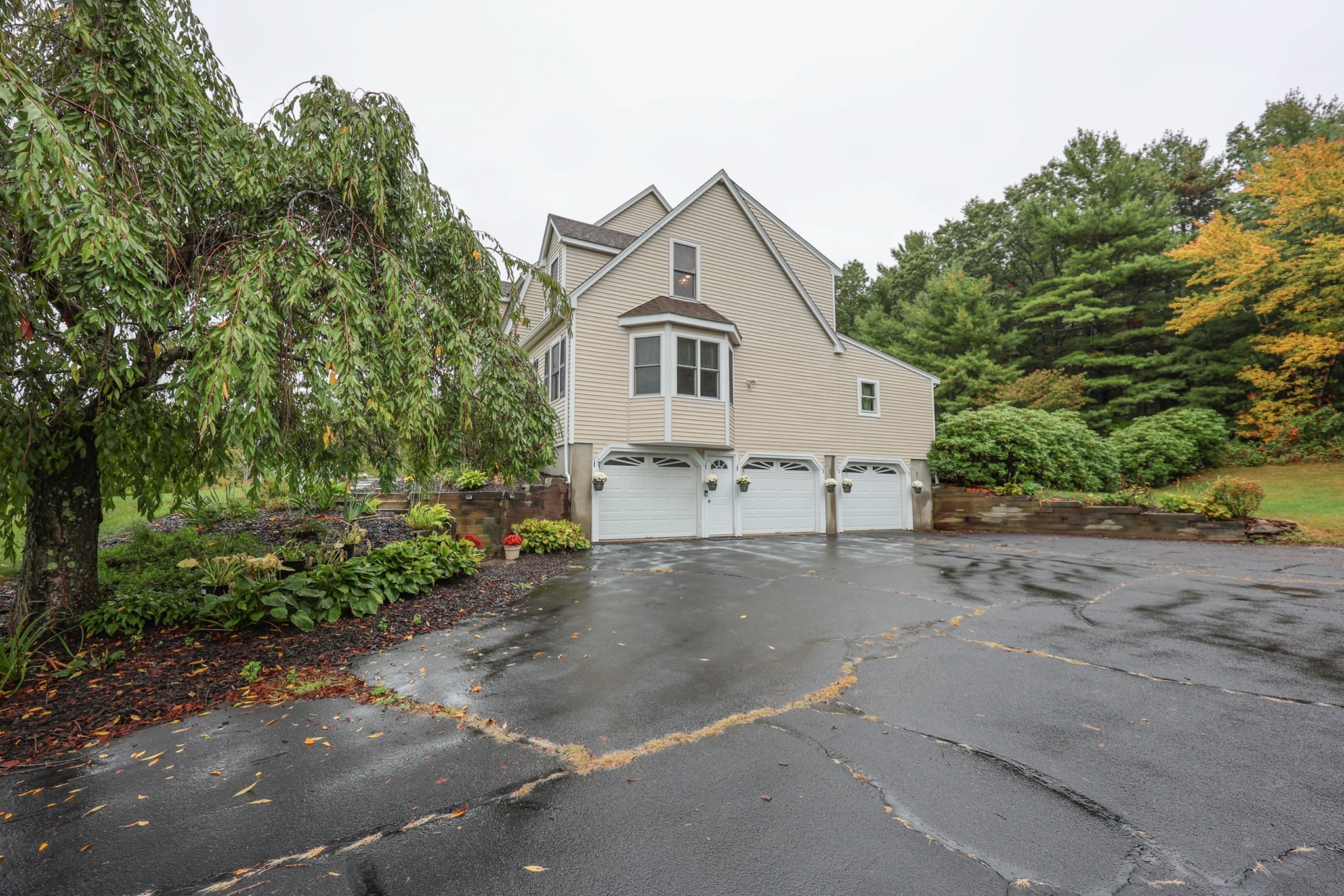 25 Autumn Rd Property Photo 4