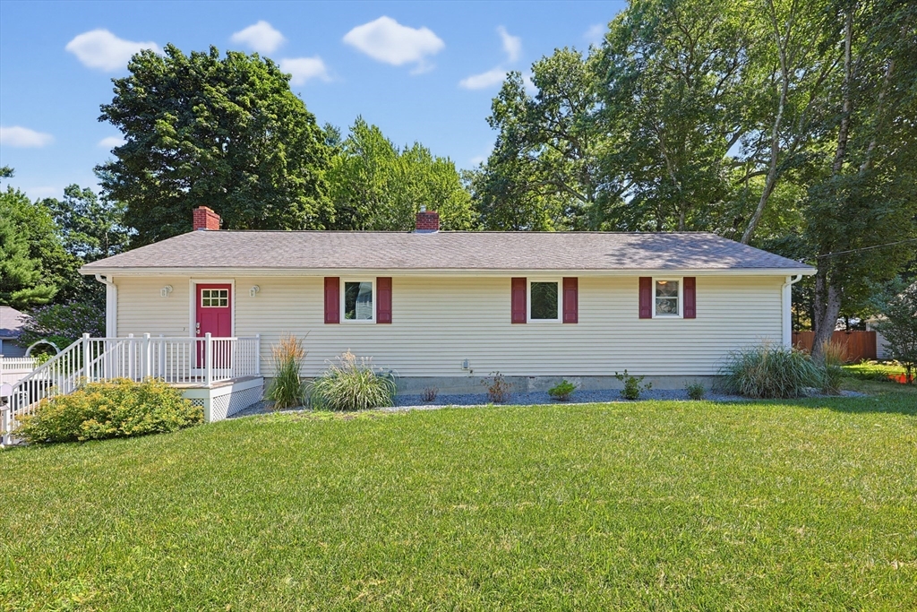 71 Carpenter Rd Property Photo 1