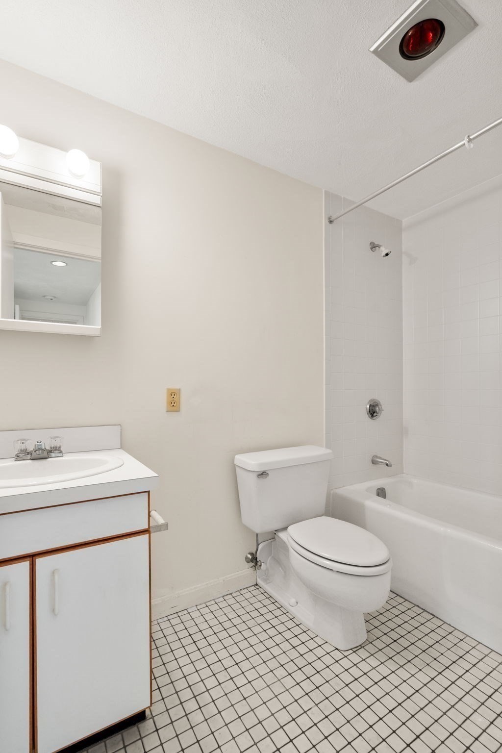 50 Watertown Street # 402 Property Photo 14