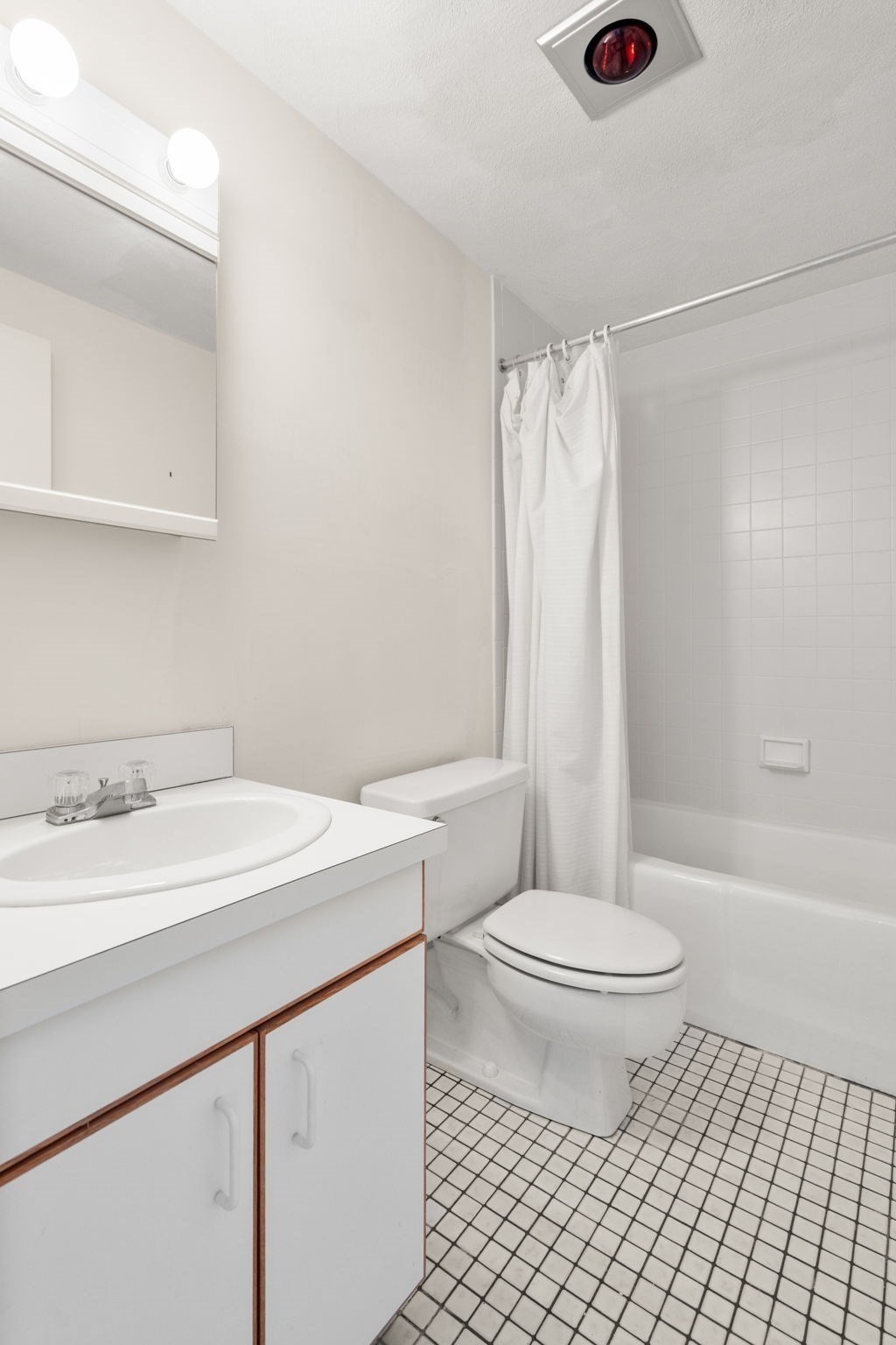 50 Watertown Street # 402 Property Photo 18