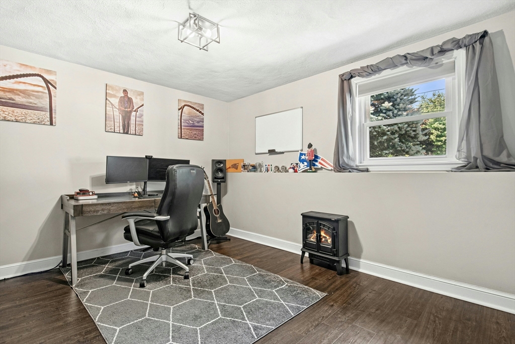 23 Dorchester Street Property Photo 33