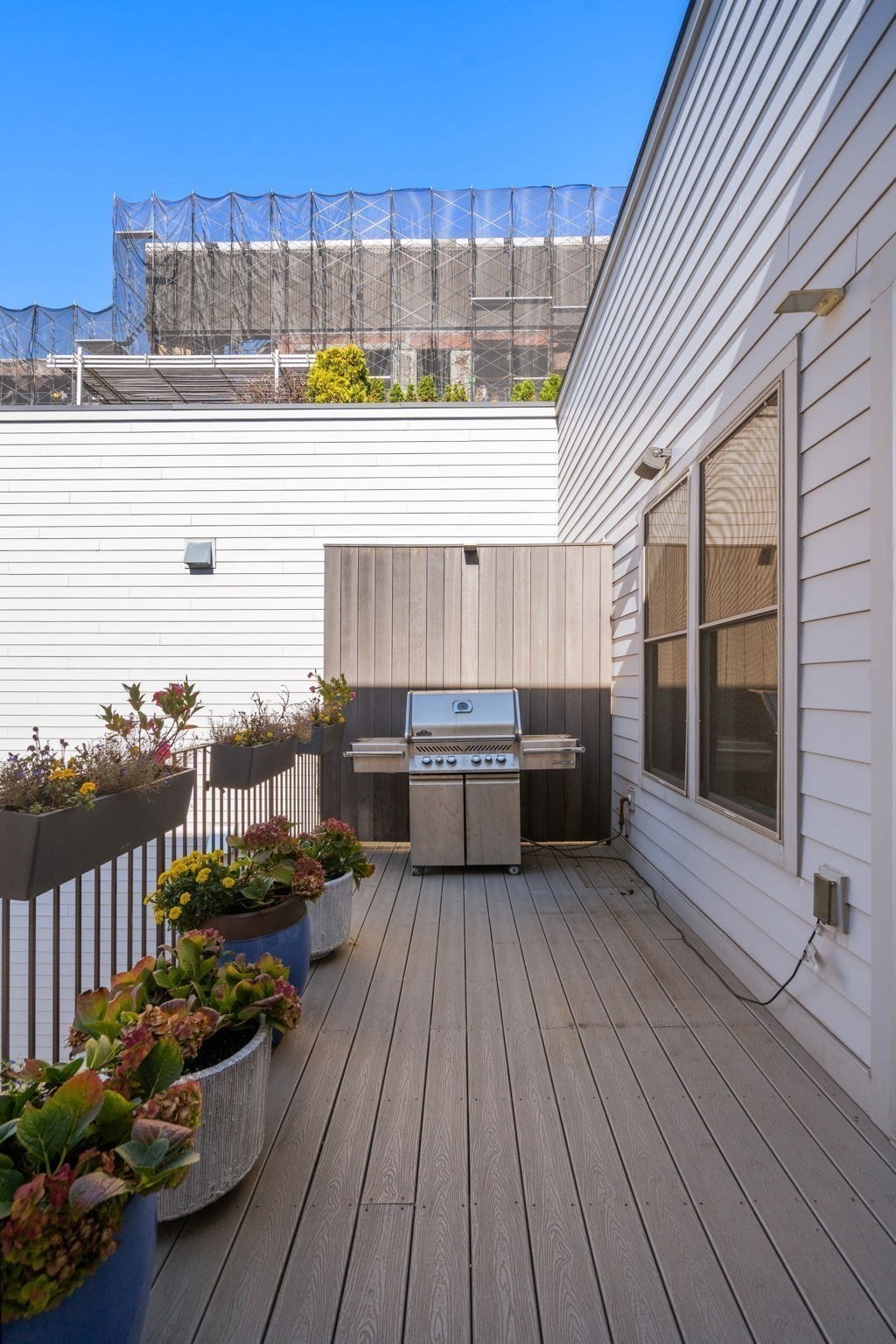 621 East 1st Street # D3 Property Photo 14