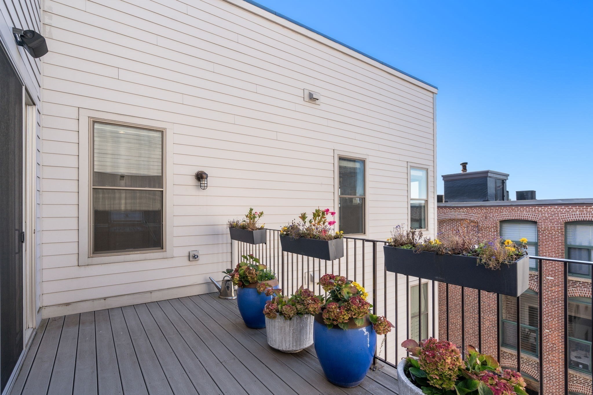621 East 1st Street # D3 Property Photo 15
