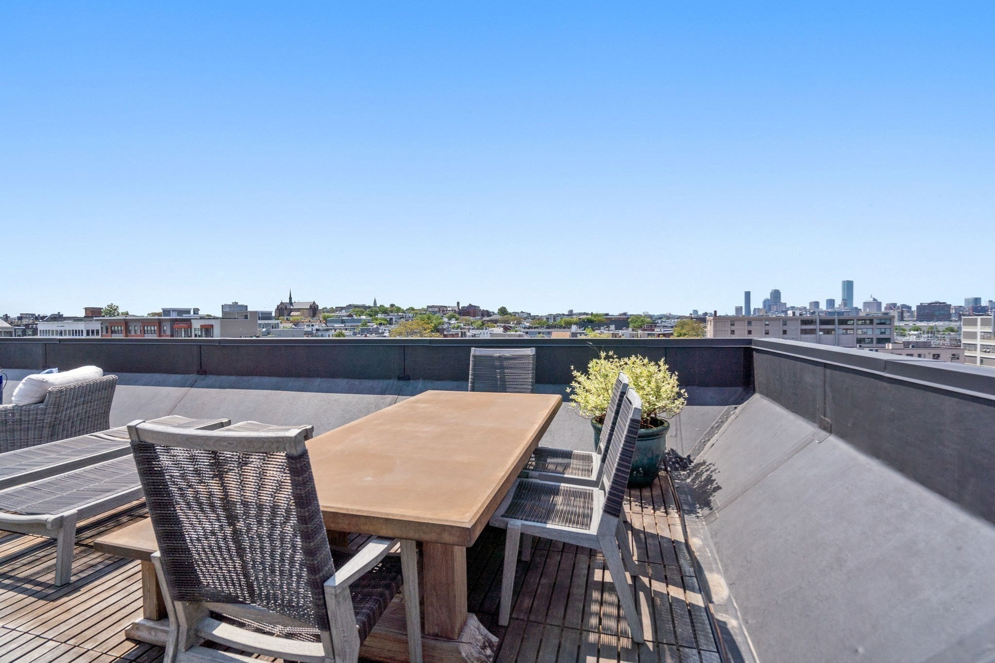 621 East 1st Street # D3 Property Photo 19