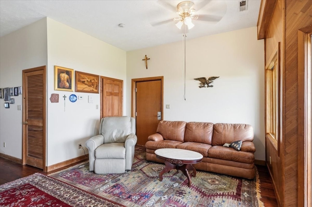 1185 Nantasket Ave # 5 Property Photo 3