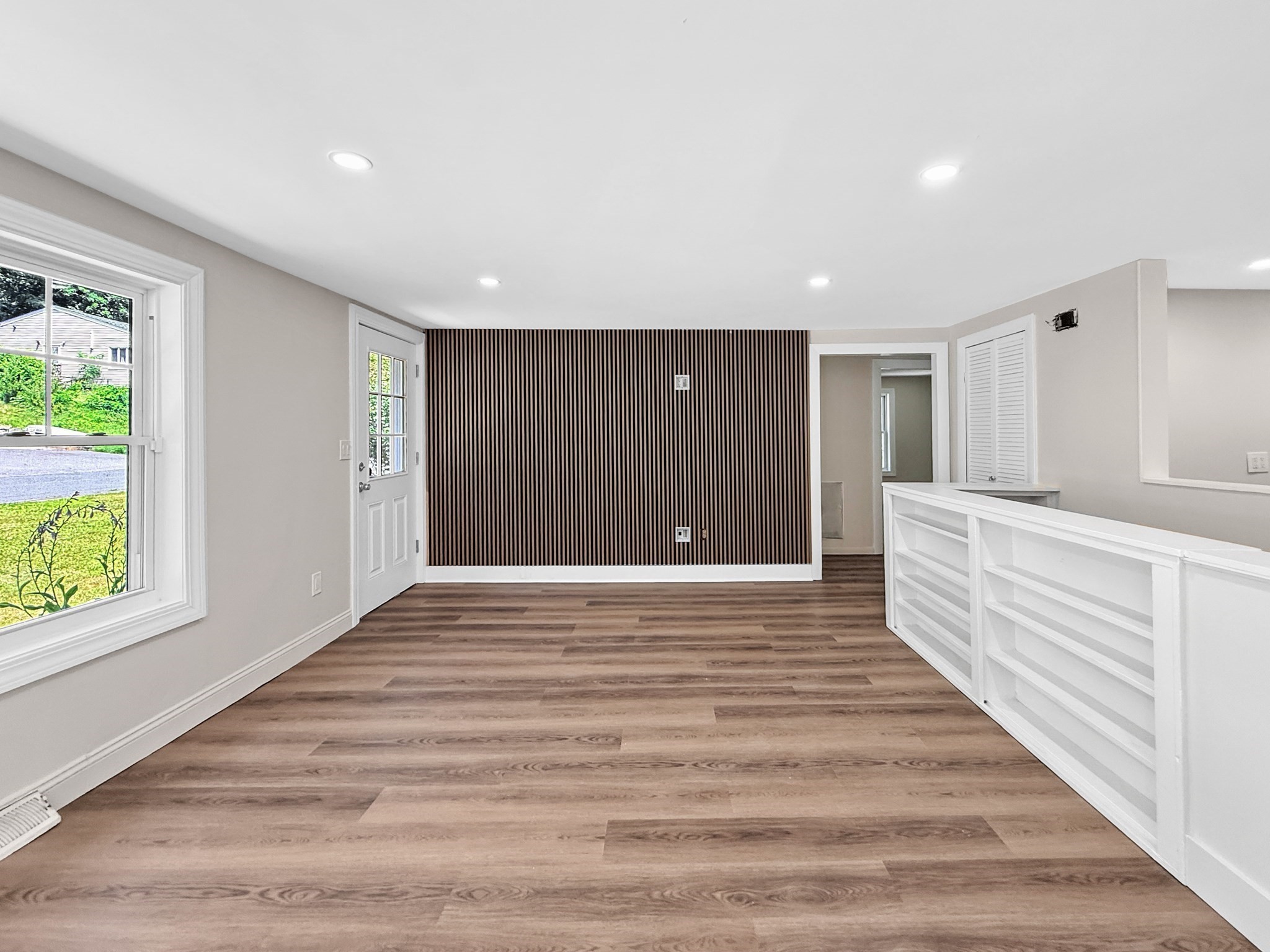 89 Goodale St Property Photo 12