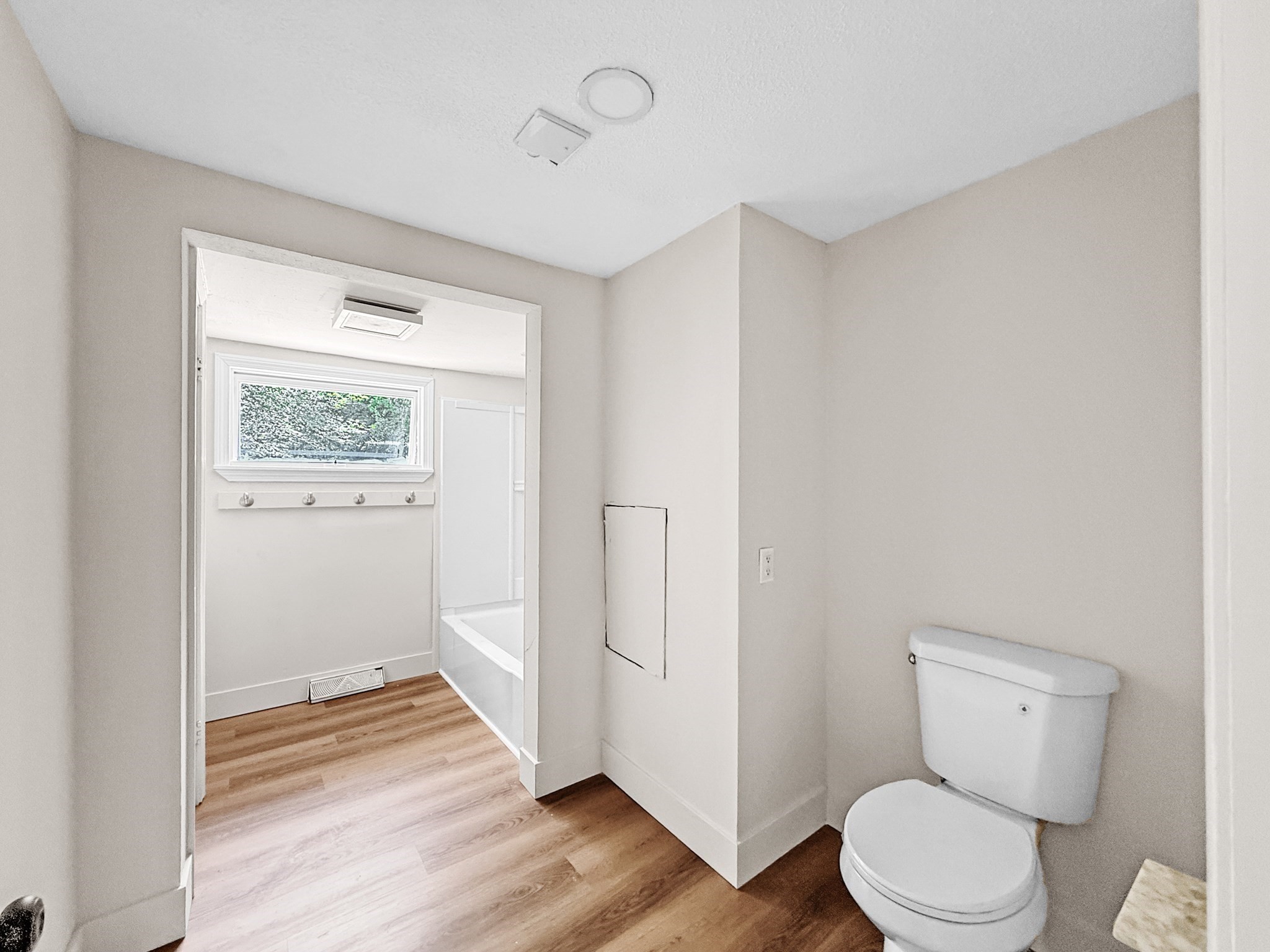 89 Goodale St Property Photo 17
