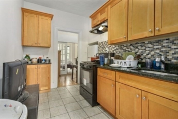 57 Brighton Ave # 6 Property Photo 5