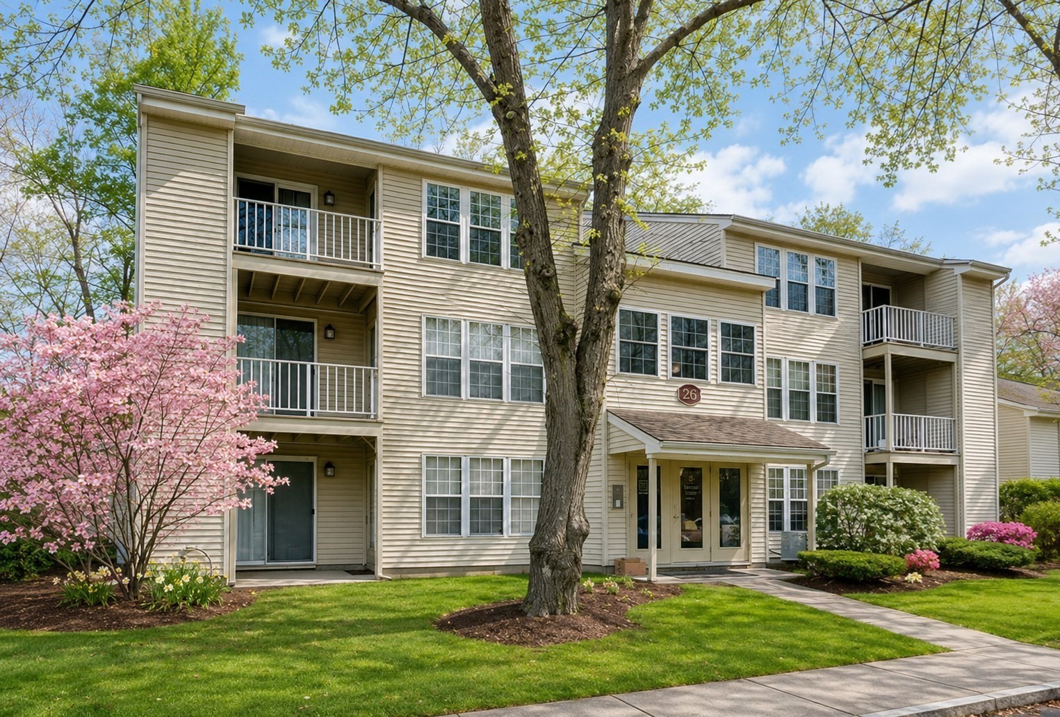 26 Walden # 1 Property Photo 1