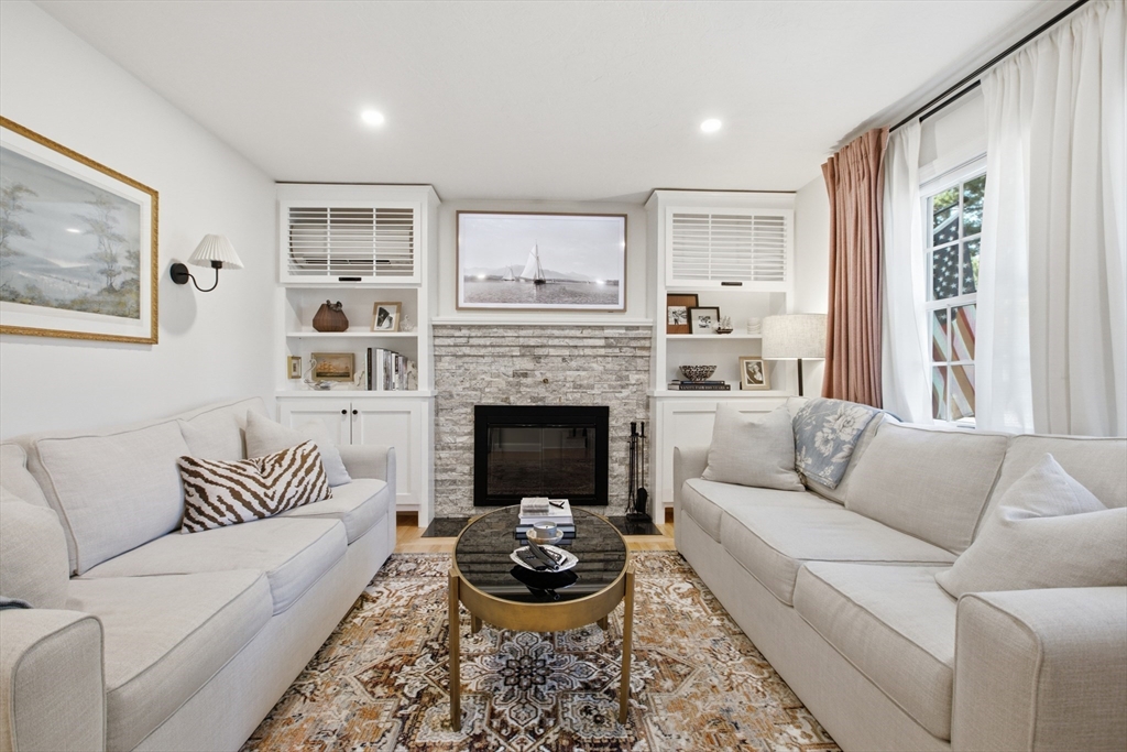 2 Captiva Rd # C Property Photo 3