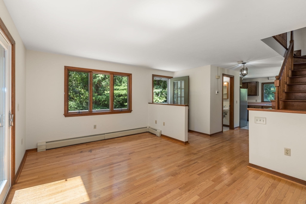 32 Acushnet Rd Property Photo 8