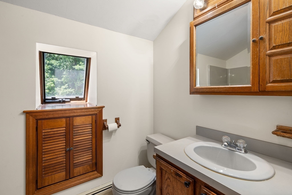 32 Acushnet Rd Property Photo 28