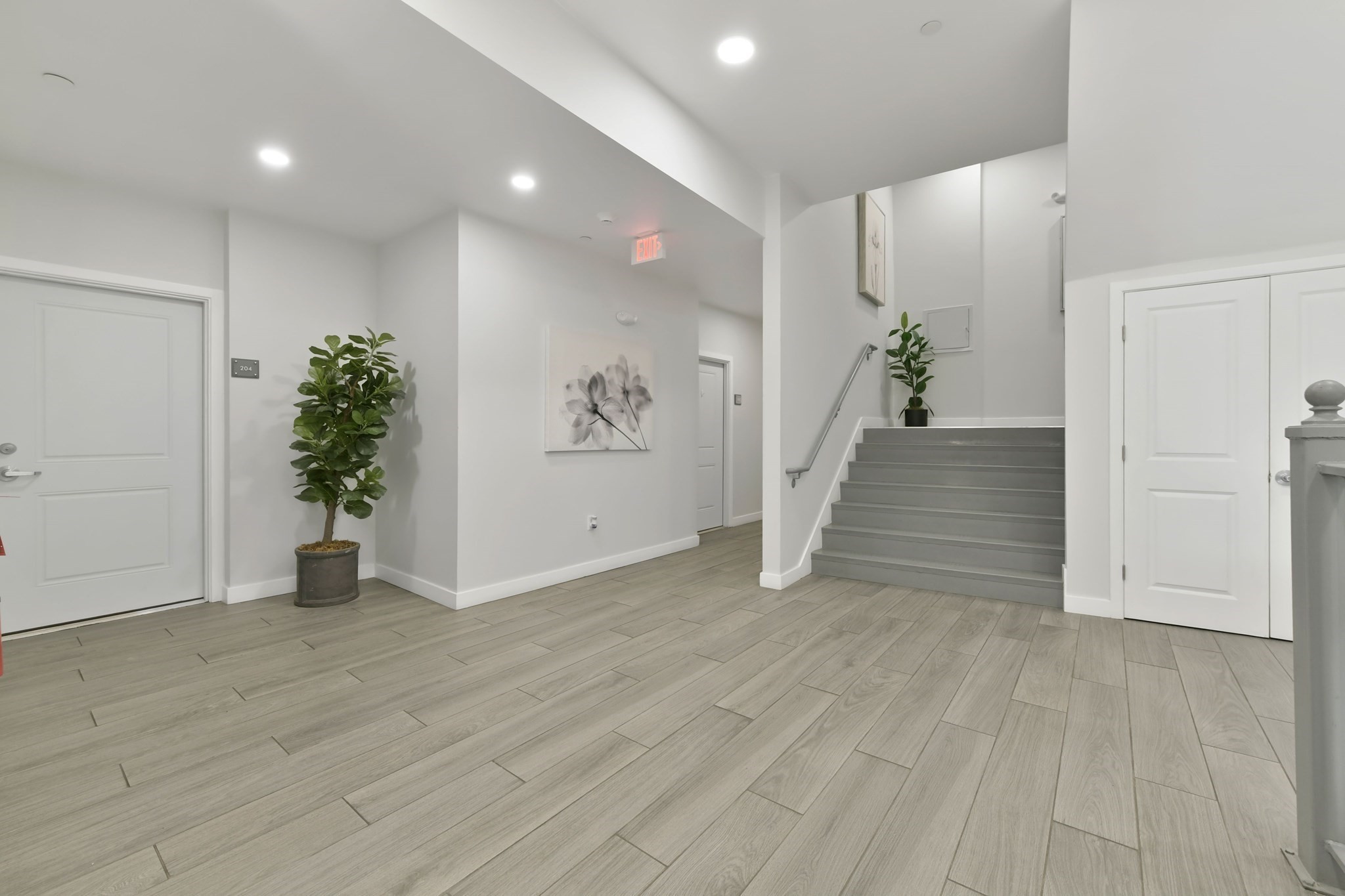 64 Market St # 308 Property Photo 9