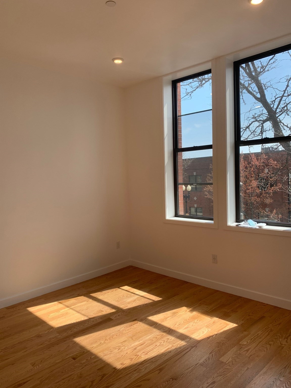 64 Market St # 303 Property Photo 5