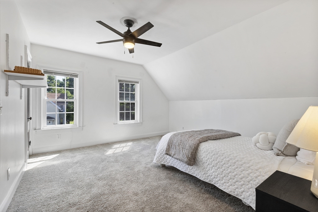 22 Bliss Street Property Photo 23