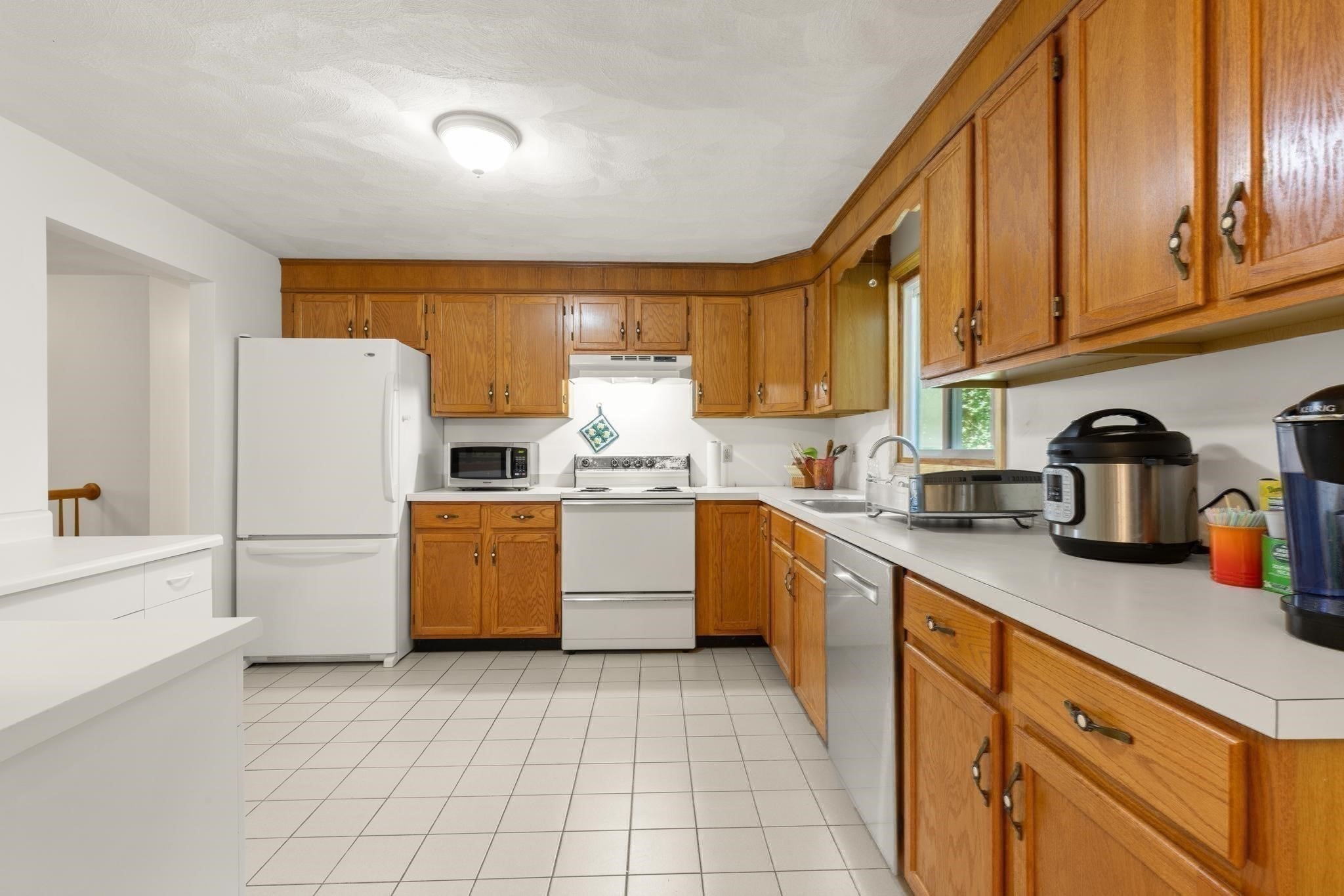 58 Roosevelt Rd Property Photo 8