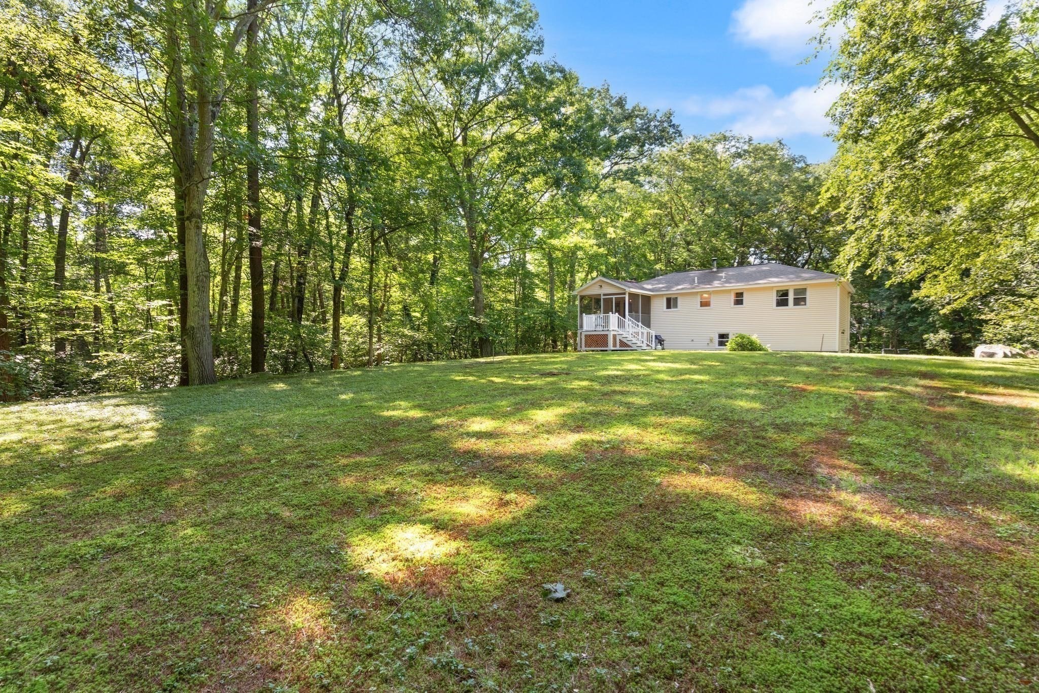 58 Roosevelt Rd Property Photo 34
