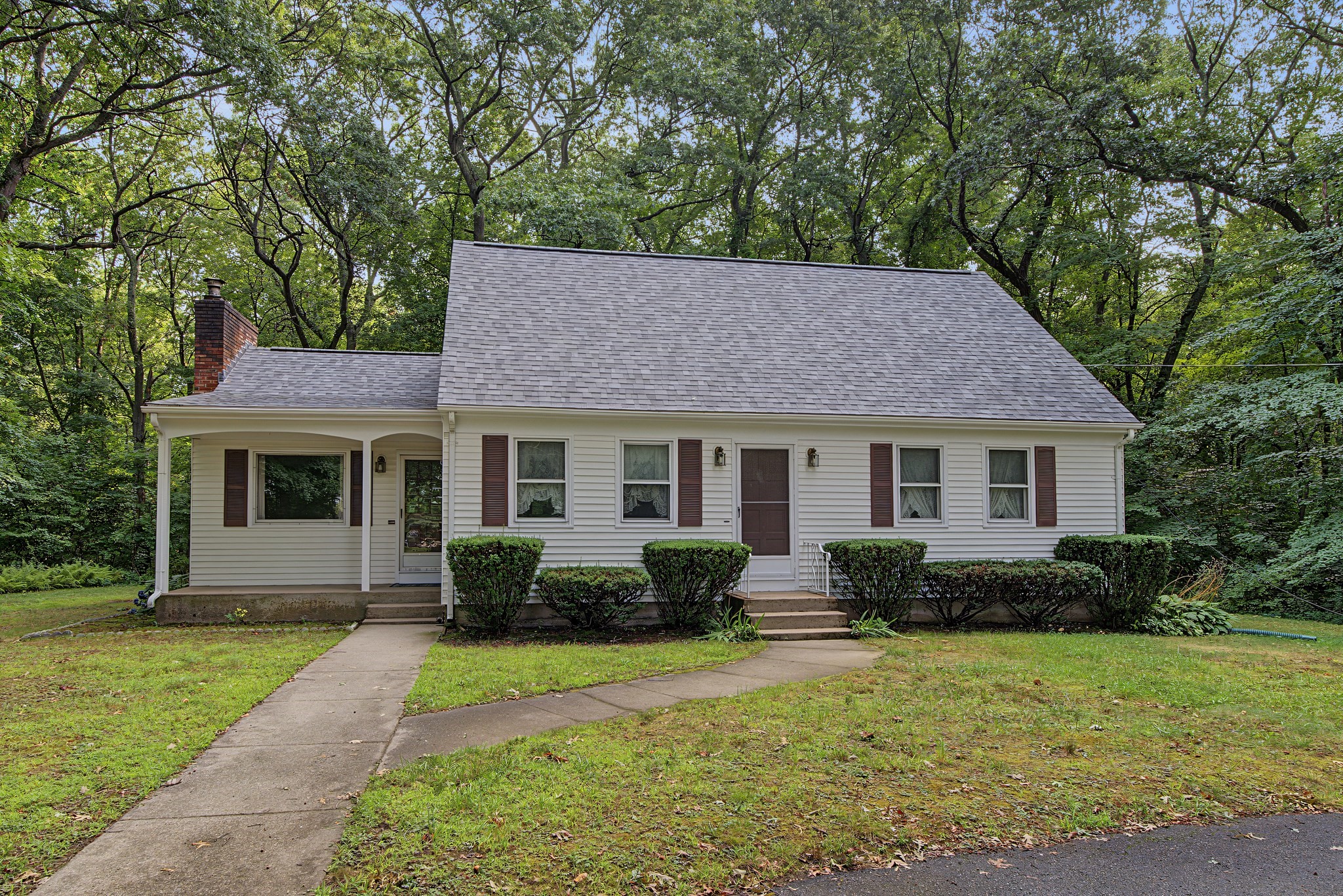 27 Peck Hill Road Property Photo 1