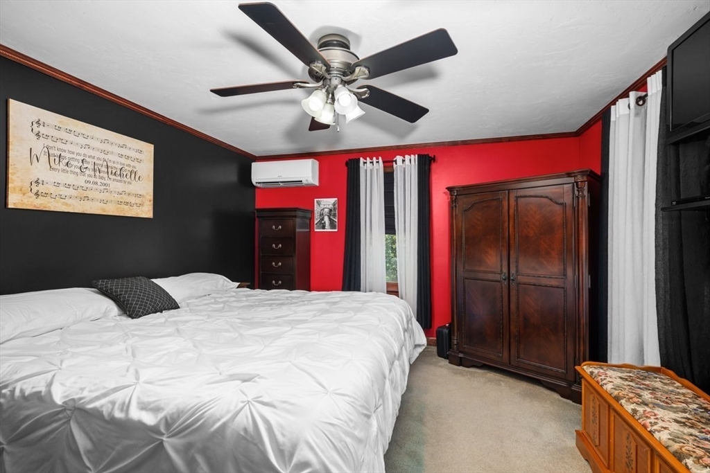 33 Scenic Ave Property Photo 17